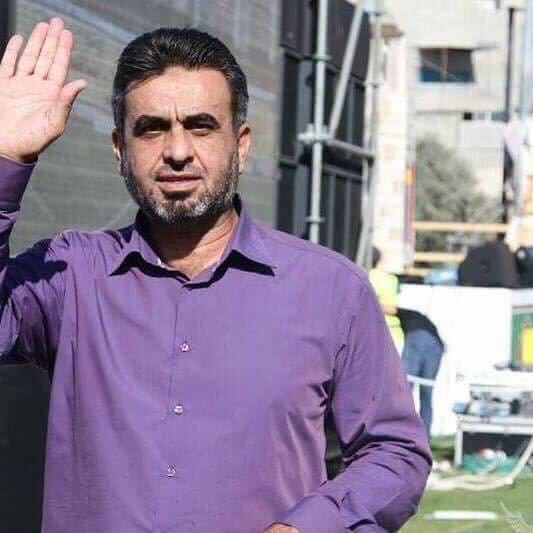 جماهير غفيرة تشيع جثمان المرحوم عبد الحكيم مفيد
